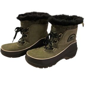 Sorel Women's Olive and Black Winter Boots